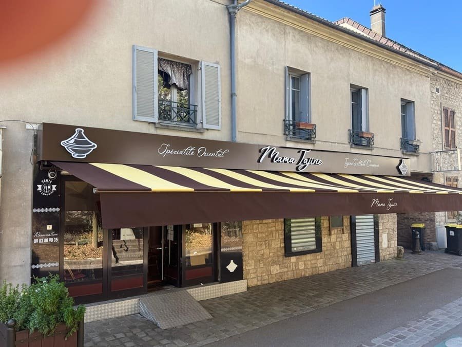 pose enseigne lumineuse magasin facade commerciale installation professionnelle boutique store led neon paris meilleur 10